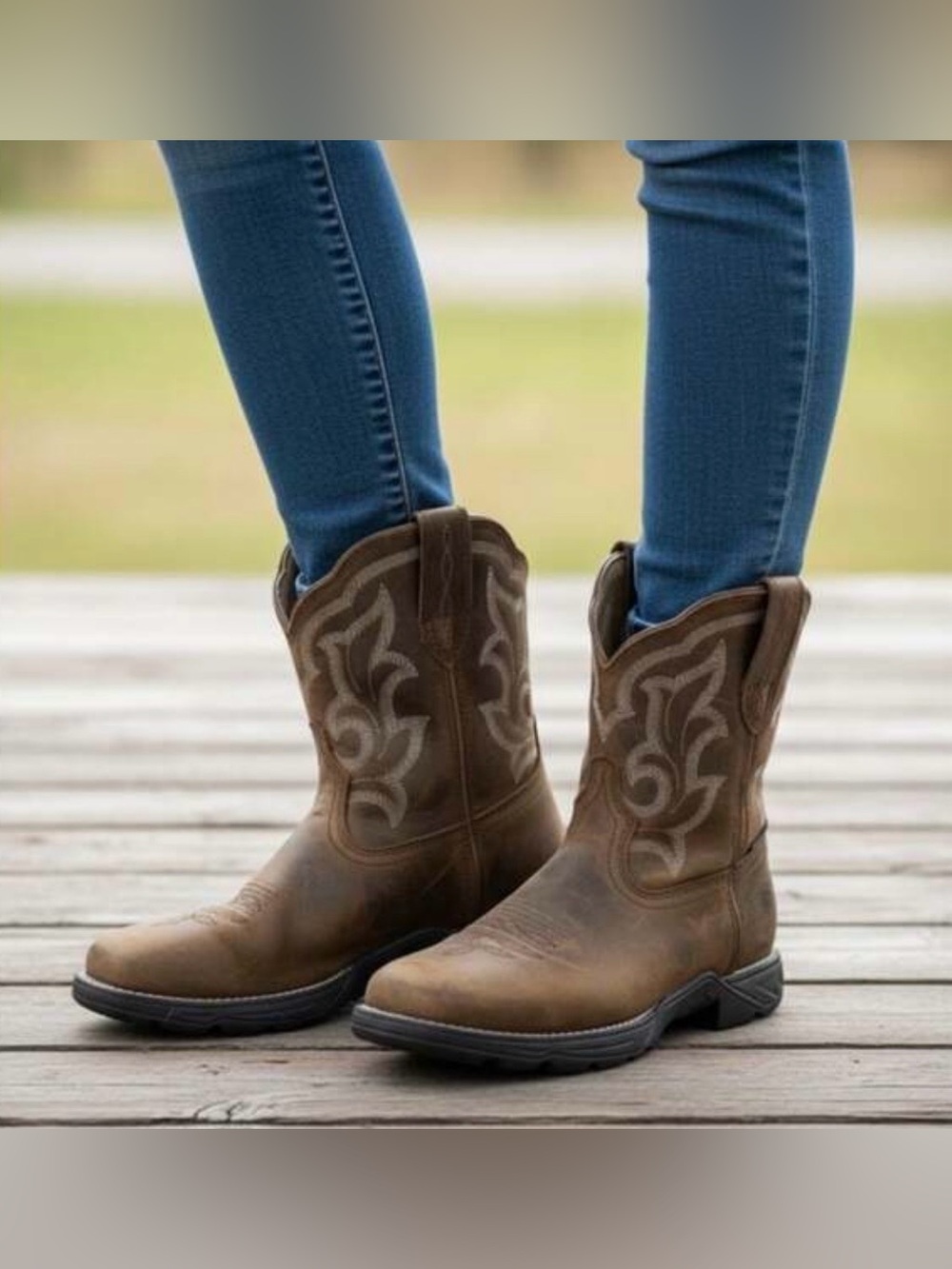 Ariat Anthem Shortie H20
Waterproof Western Boots